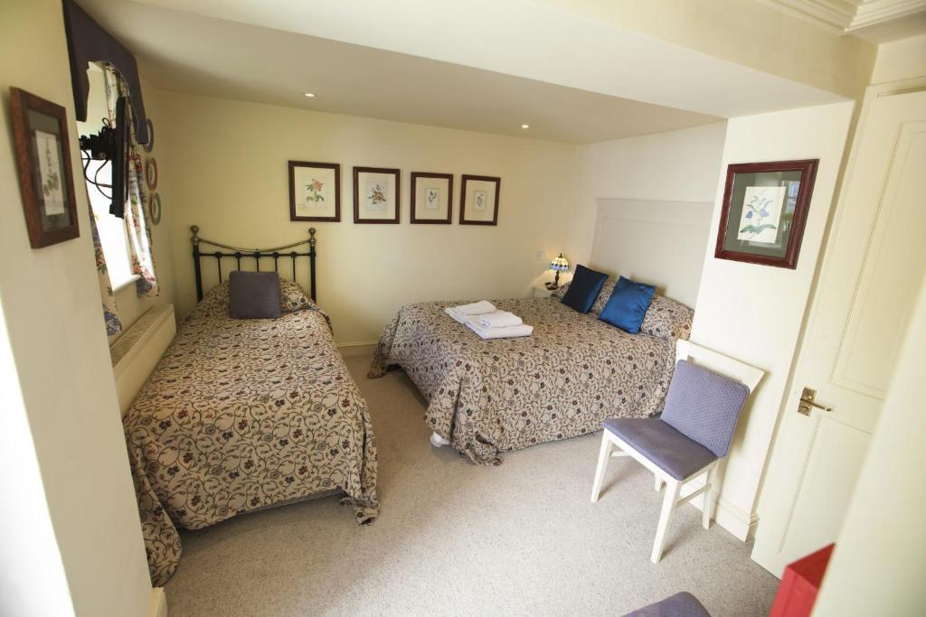 The Talbot Inn Cirencester Phòng bức ảnh